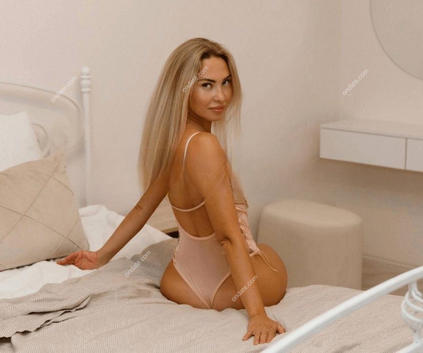 escort Aleksa, Russian beauty visiting Reykjavík - Reykjavík 5
