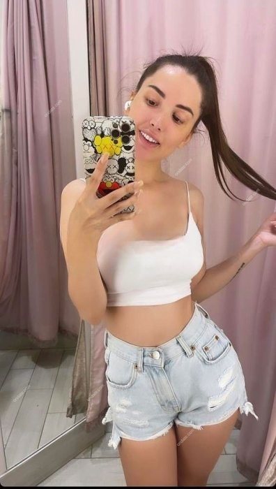 escort Gili, radiant Russian charm in Reykjavík - Reykjavík 3